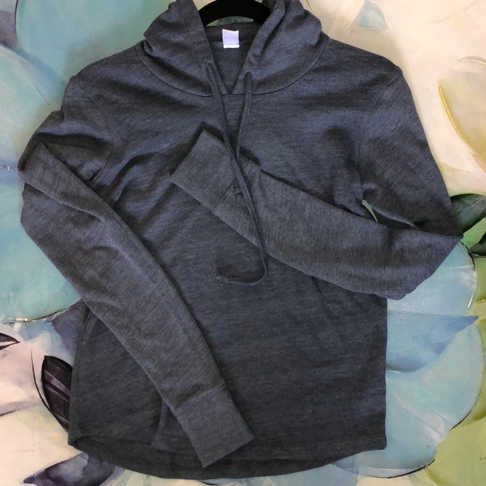 Athletic blue pullover